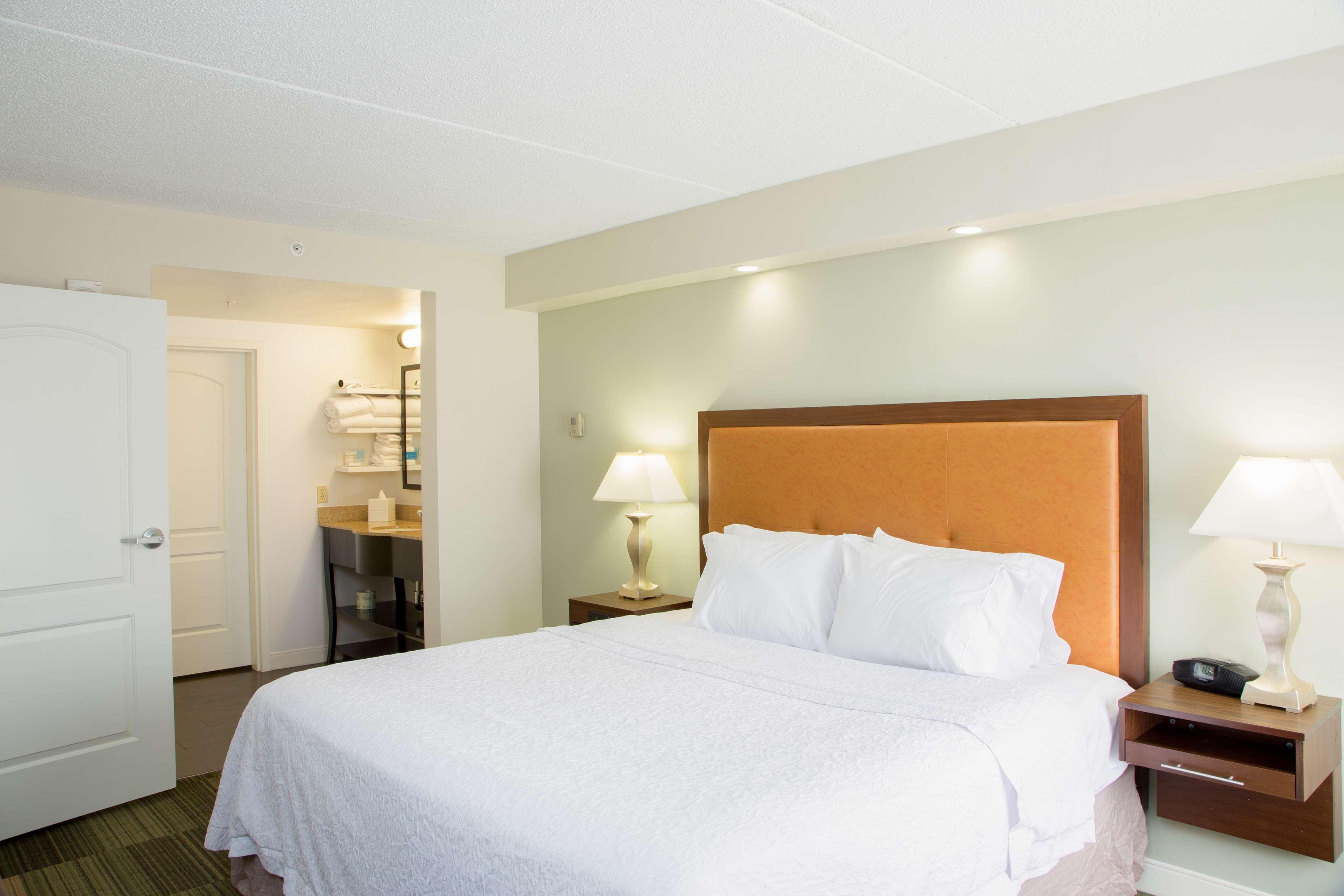 Hampton Inn & Suites Albany-Downtown Ngoại thất bức ảnh